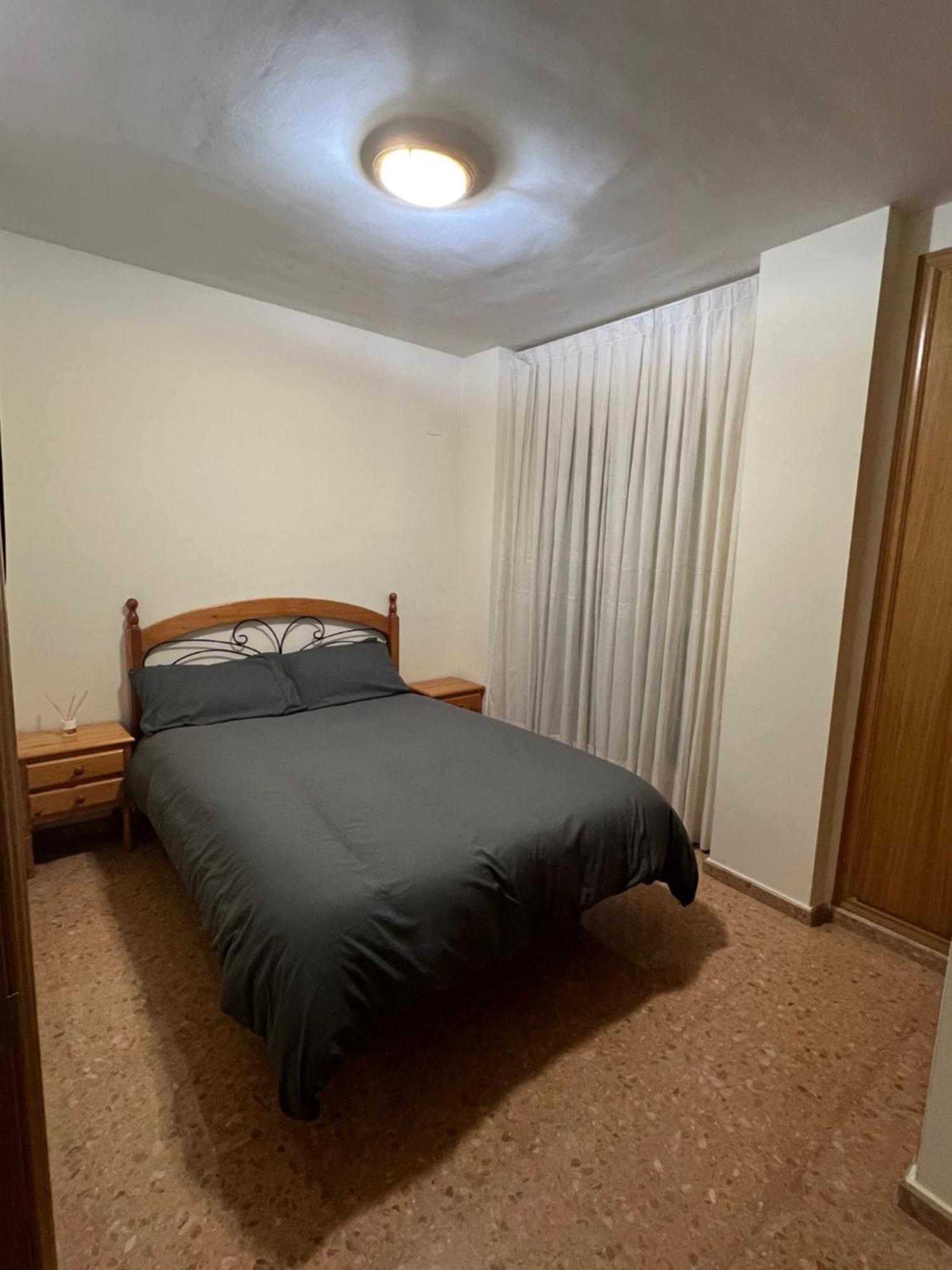 Habitacion Doble Con Bano Privado Apartment Валенсия Екстериор снимка